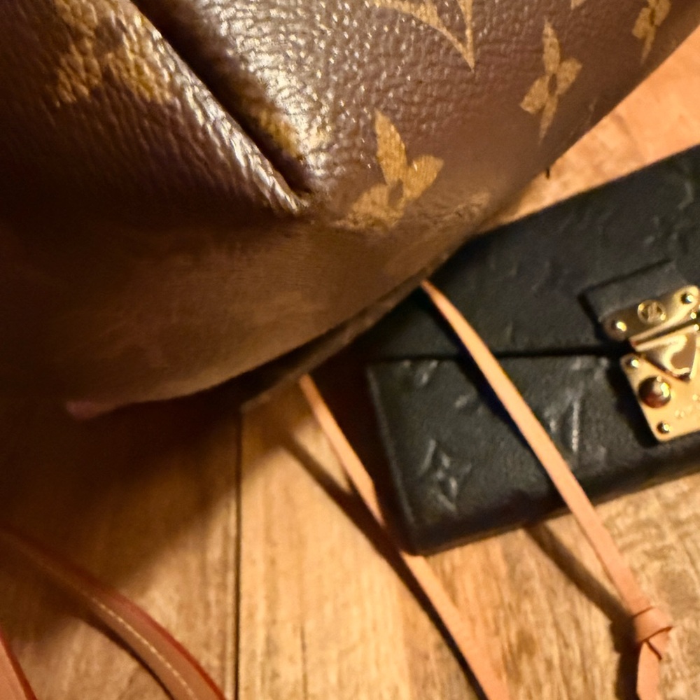Louis Vuitton Montsouris PM Backpack 💕 ❤️ - Picture 8 of 16